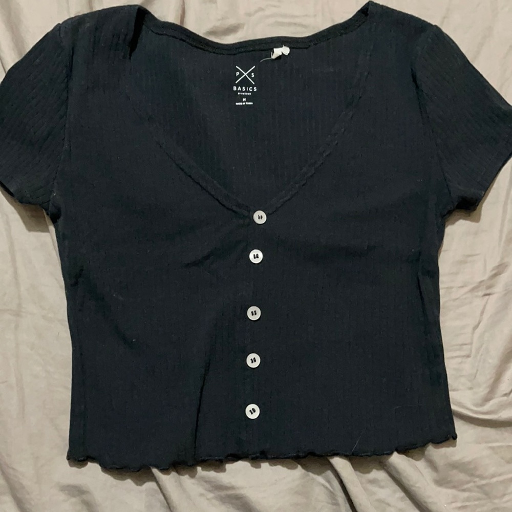 Women’s PacSun crop top (medium)